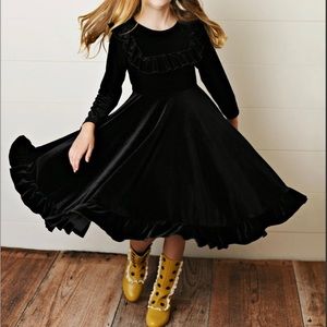 Store pick-up, $24. Ava Lynn collection.Beautiful velvet dresses💋